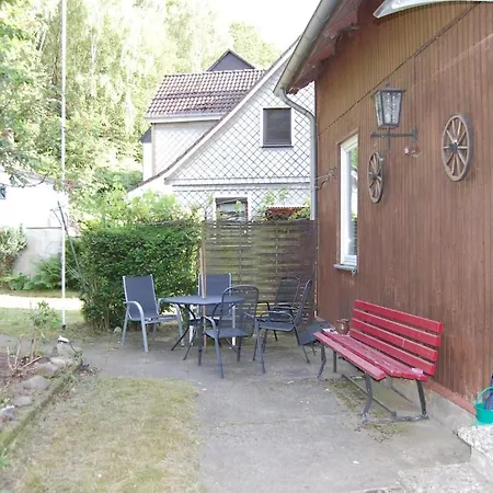 Grosse Am Wald Mit Garten Und Parkplatz * 戈斯拉尔